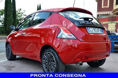 Lancia Ypsilon 1.0 FireFly 5 porte S&S Hybrid Gold Plus usata