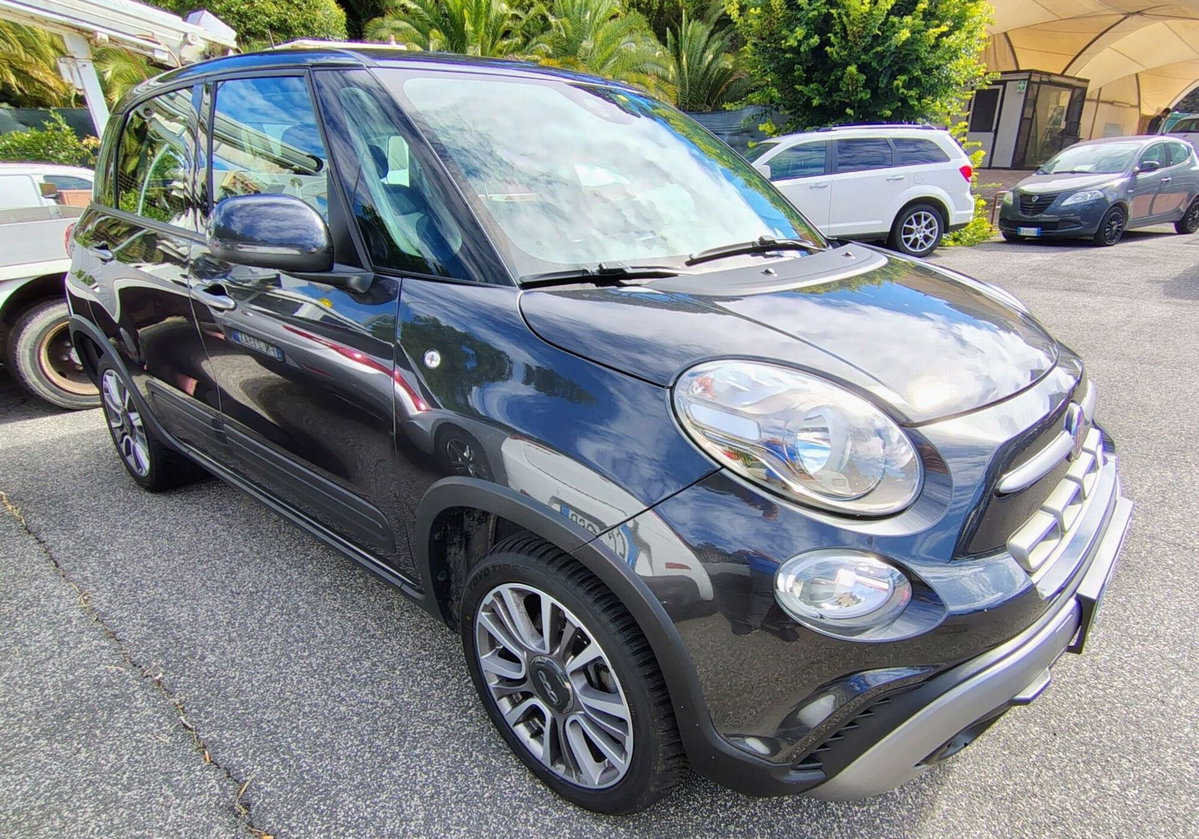 Fiat 500L 1.3 Multijet 95 CV Cross (2)