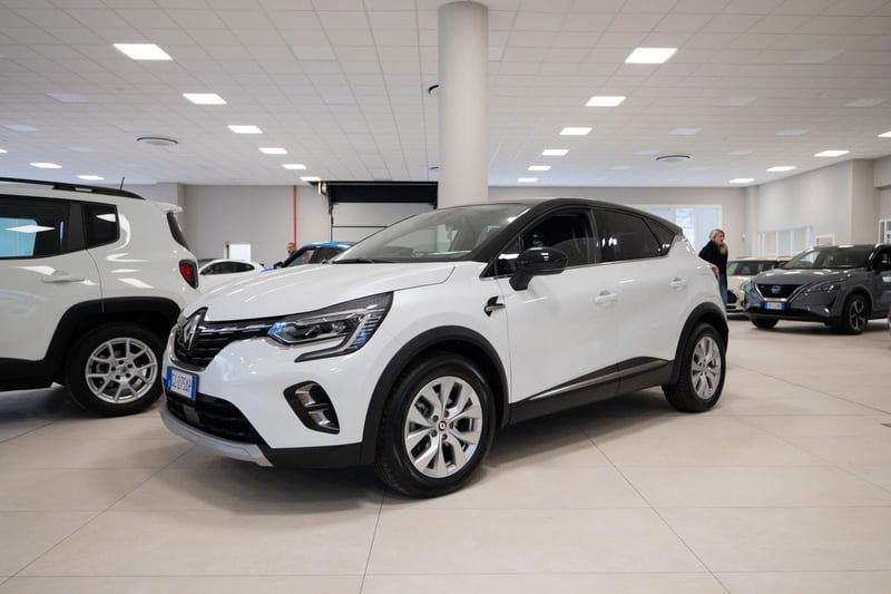 Renault Captur Plug-in Hybrid E-Tech 160 CV Intens