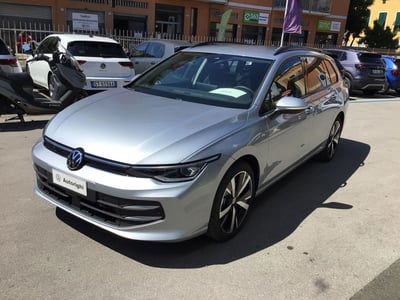 Volkswagen Golf Variant 2.0 TDI 150 CV DSG SCR R-Line nuova