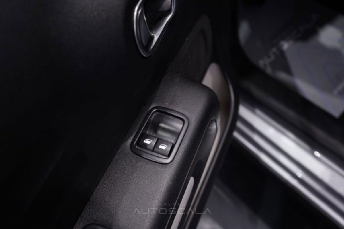 Citroen C3 1.2 puretech You s&s 83cv neopatentati (10)