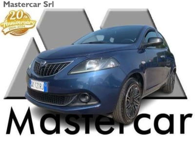 Lancia Ypsilon 1.0 FireFly 5 porte S&S Hybrid Gold Plus usata