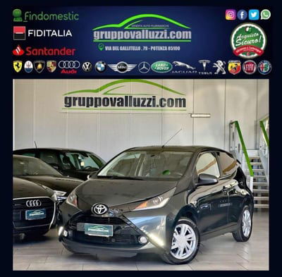 Toyota Aygo 1.0 VVT-i 69 CV 5 porte x-clusiv usata