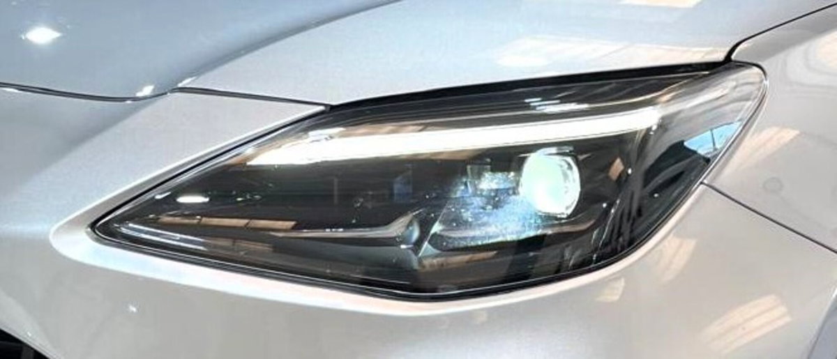 Toyota Yaris Cross 1.5 Hybrid 5p. E-CVT Trend (13)