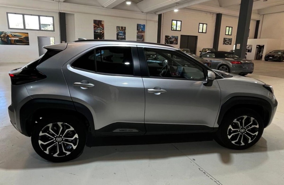 Toyota Yaris Cross 1.5 Hybrid 5p. E-CVT Trend (5)