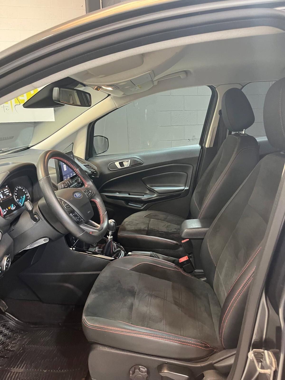 Ford EcoSport 1.0 EcoBoost 125 CV Start&Stop ST-Line (13)