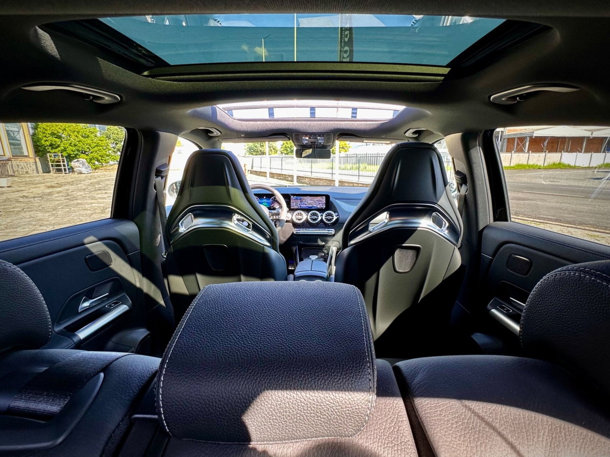 Mercedes-Benz GLA SUV AMG 35 AMG Line Premium Plus 4matic auto (16)
