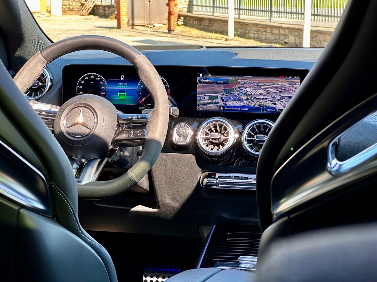 Mercedes-Benz GLA SUV AMG 35 AMG Line Premium Plus 4matic auto (19)
