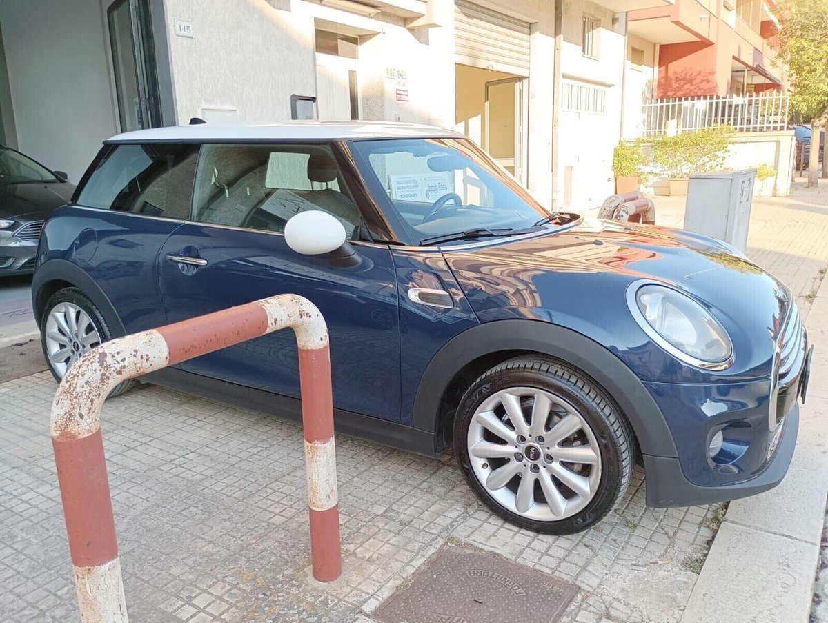MINI Mini 1.5 Cooper D (4)