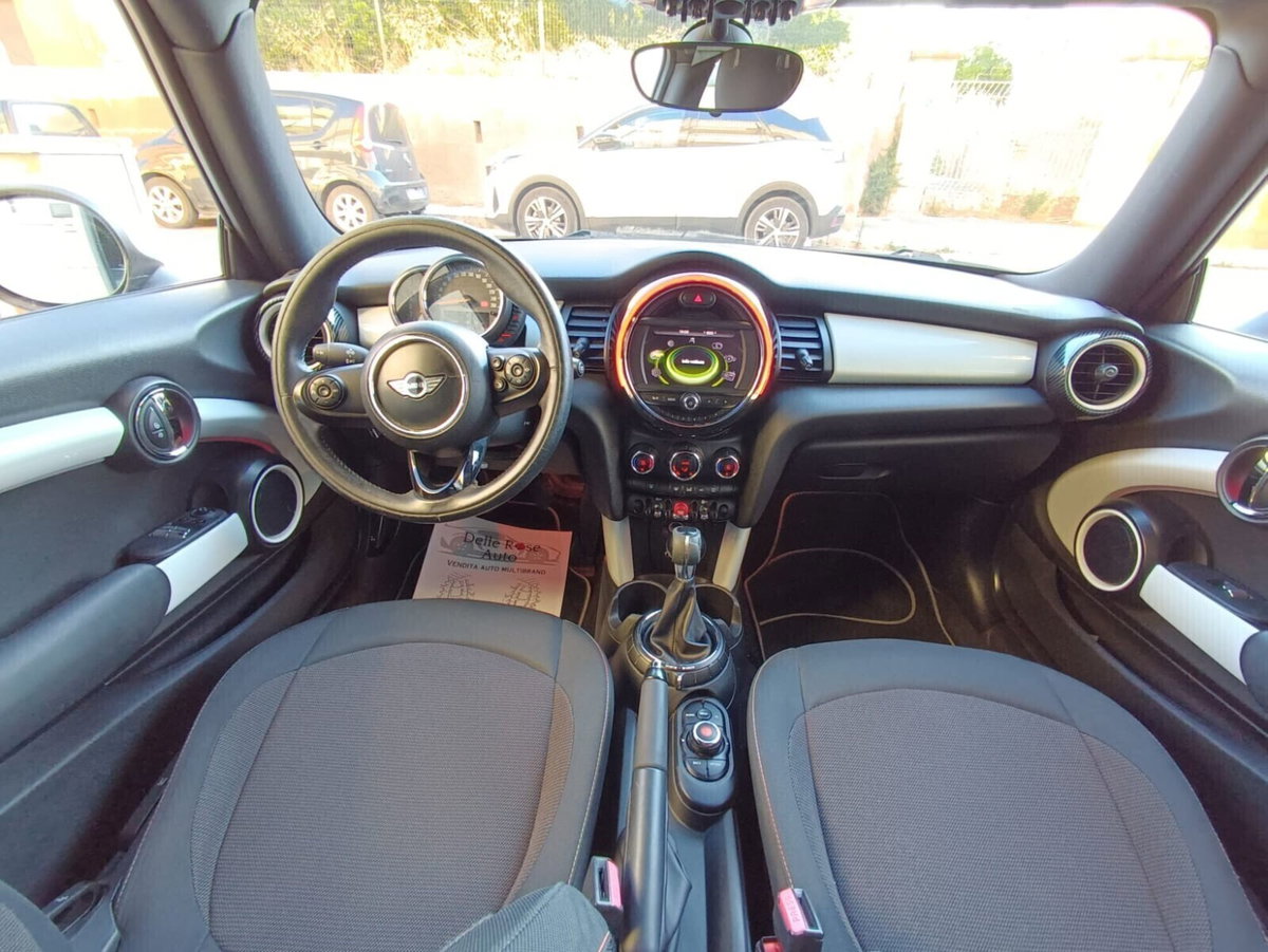 MINI Mini 1.5 Cooper D (7)