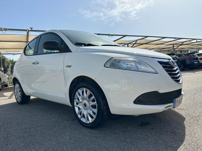 Lancia Ypsilon 1.2 69 CV 5 porte Gold usata