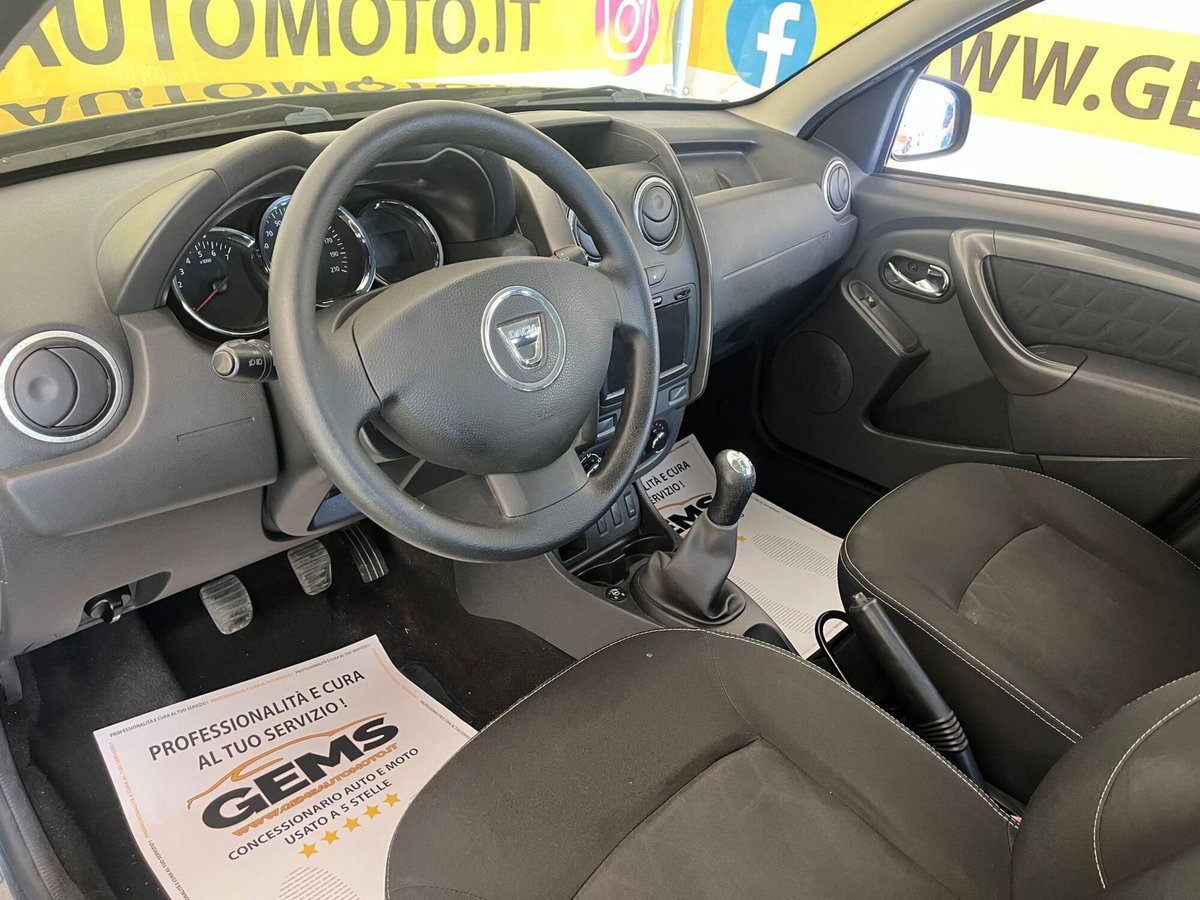 Dacia Duster 1.6 110CV 4x2 GPL Lauréate (11)