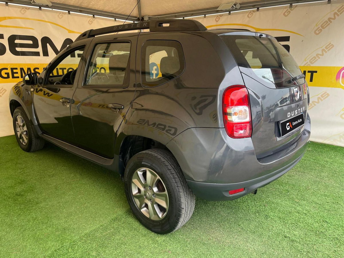Dacia Duster 1.6 110CV 4x2 GPL Lauréate (6)