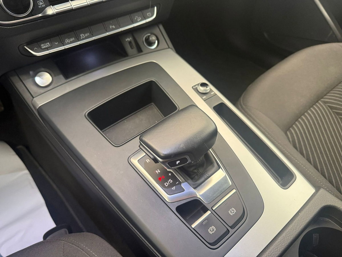 Audi Q5 35 TDI S tronic Business Advanced (16)