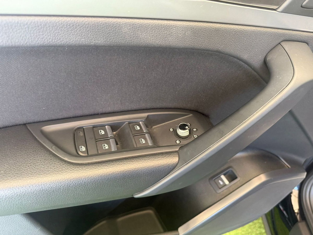Audi Q5 35 TDI S tronic Business Advanced (17)