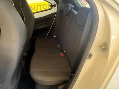 Toyota Aygo X 1.0 VVT-i 72 CV 5p. Undercover S-CVT (11)