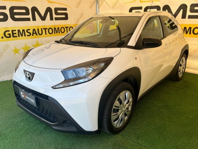 Toyota Aygo X 1.0 VVT-i 72 CV 5p. Undercover S-CVT (2)