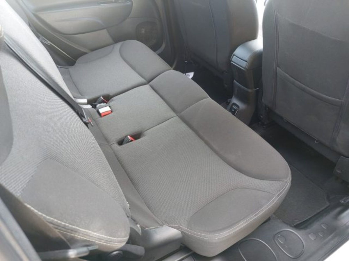 Fiat 500L 1.4 95 CV Cross (8)
