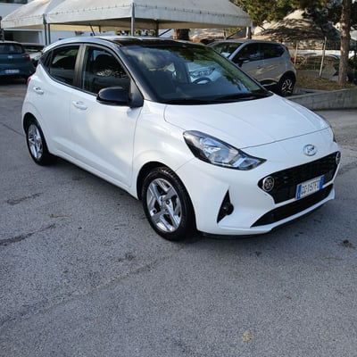 Hyundai i10 1.0 MPI AT Tech usata