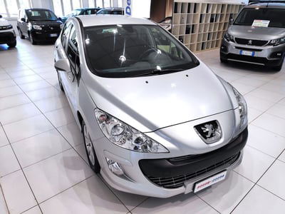 Peugeot 308 1.6 HDi 110CV 5p. Premium "120gr" usata