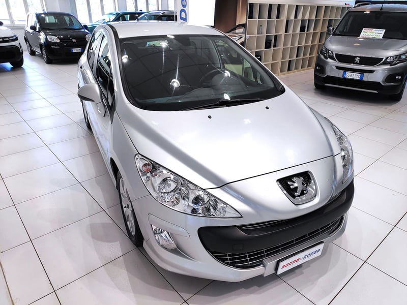 Peugeot 308 1.6 HDi 110CV 5p. Premium 