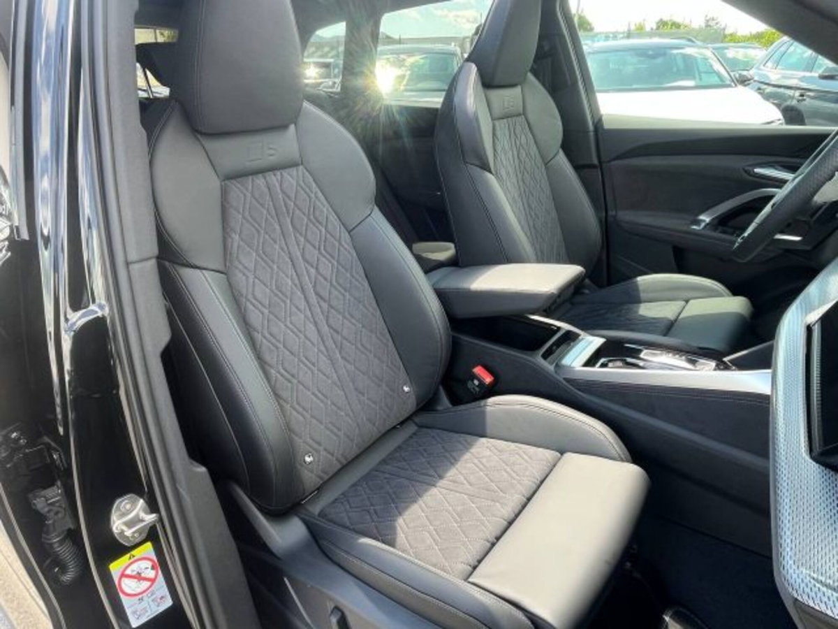 Audi Q5 Sportback 40 2.0 tdi mhev 12V S line Plus quattro s-tronic (10)