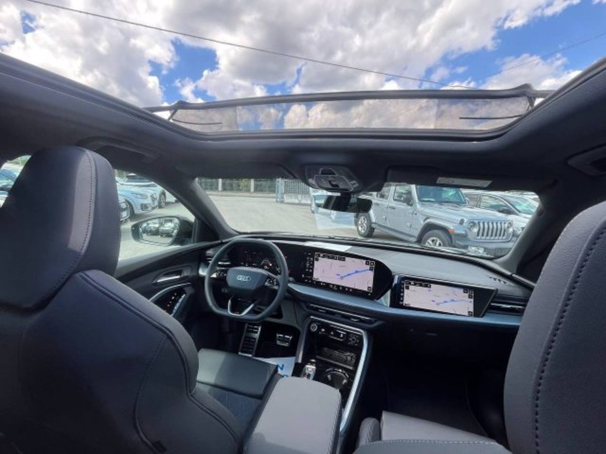 Audi Q5 Sportback 40 2.0 tdi mhev 12V S line Plus quattro s-tronic (15)