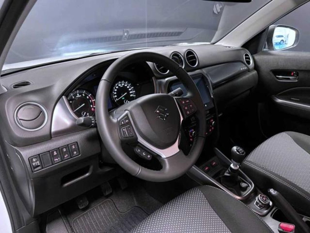 Suzuki Vitara 1.4 Hybrid 4WD AllGrip Easy Cool (10)