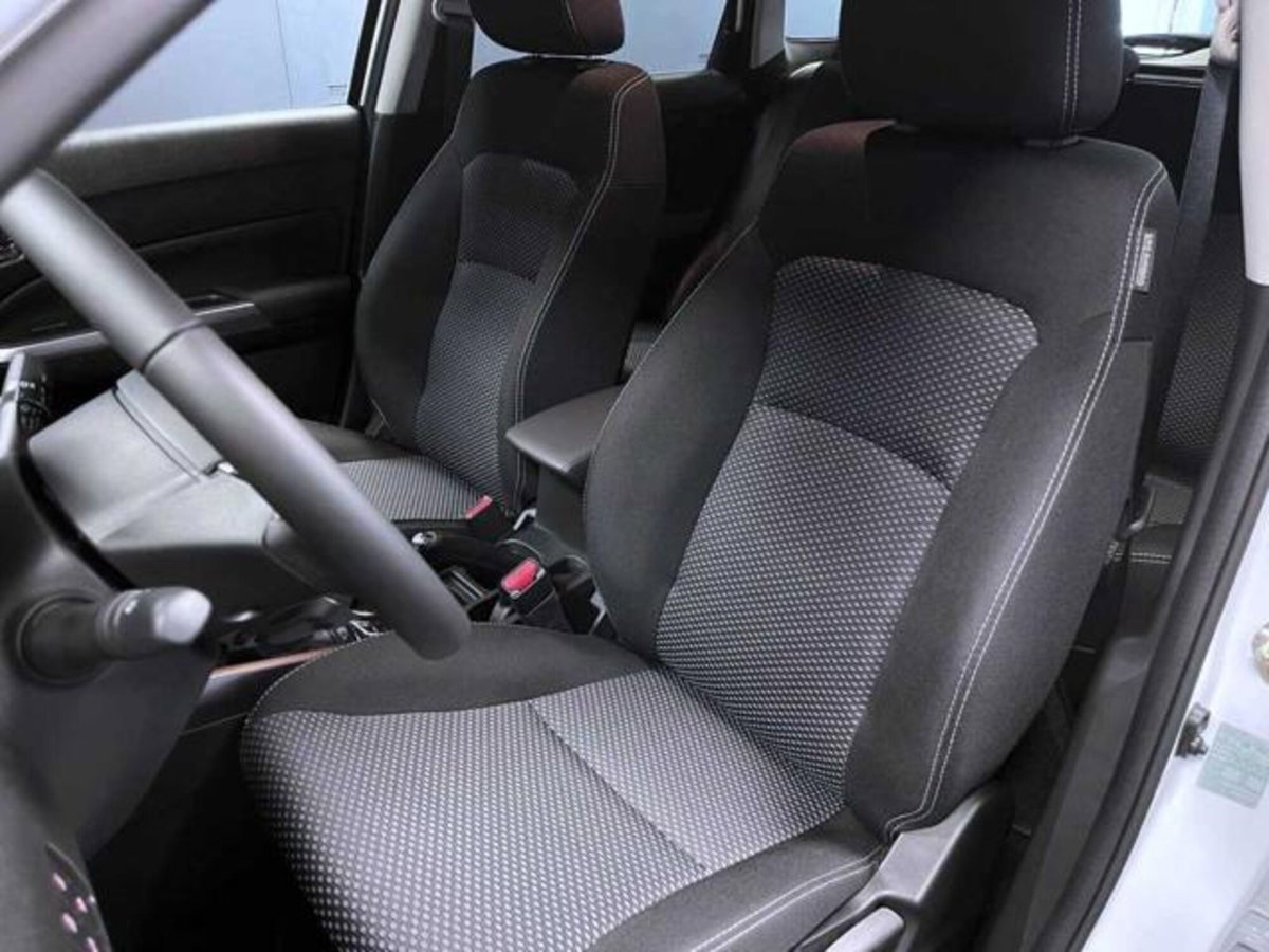 Suzuki Vitara 1.4 Hybrid 4WD AllGrip Easy Cool (8)