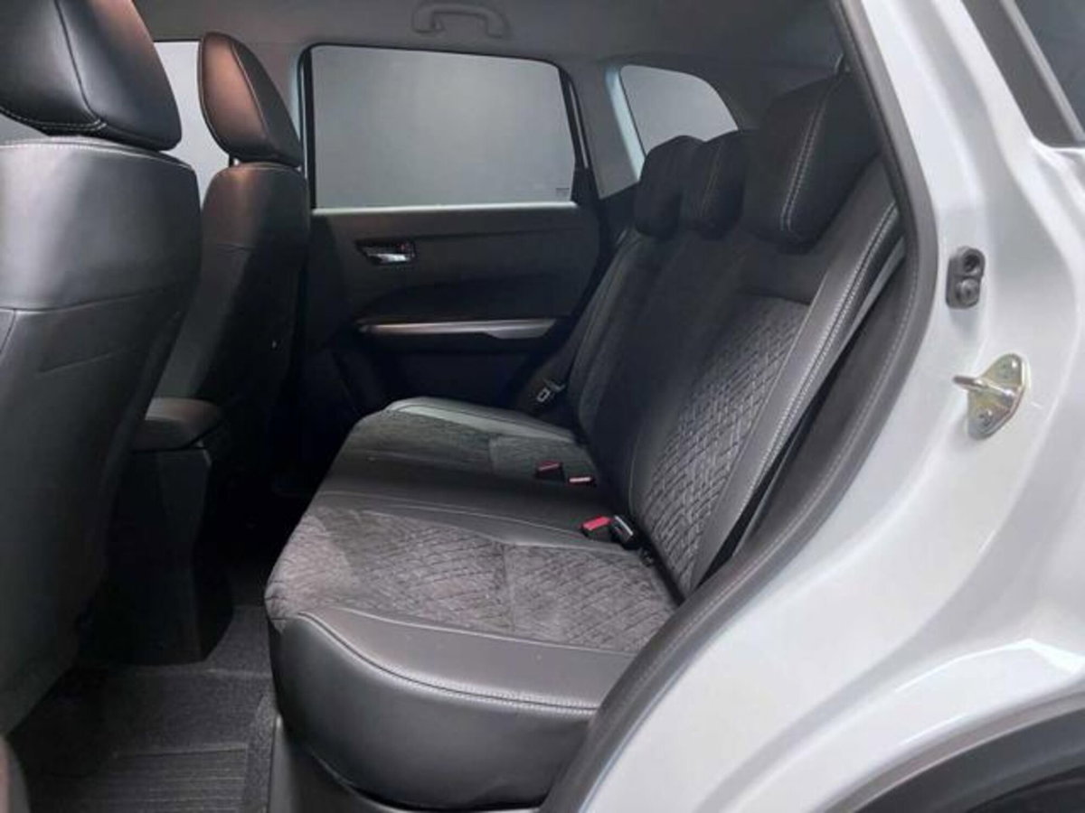 Suzuki Vitara 1.4 Hybrid 4WD AllGrip Easy Top (8)
