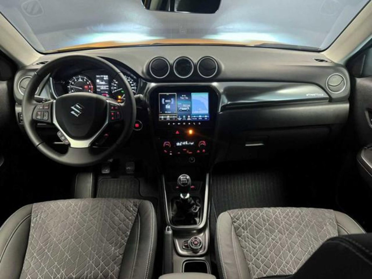 Suzuki Vitara 1.4 Hybrid 4WD AllGrip Easy Top (4)