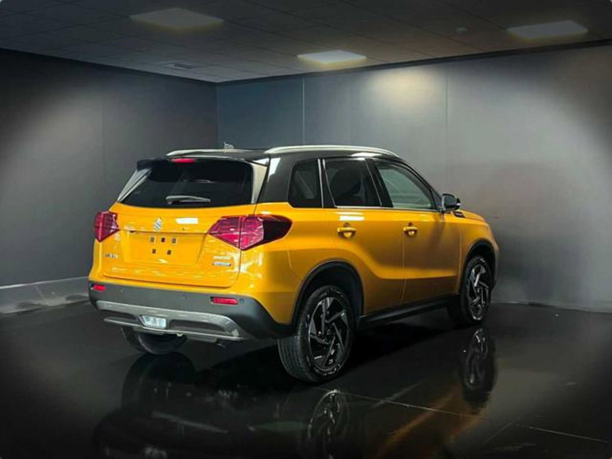 Suzuki Vitara 1.4 Hybrid 4WD AllGrip Easy Top (7)