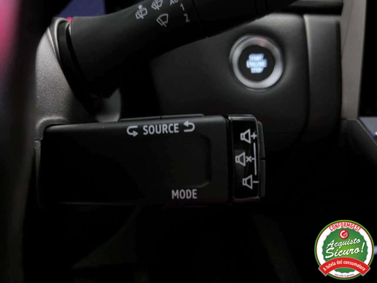 Renault Captur 1.0 eco-g Techno 100cv (16)