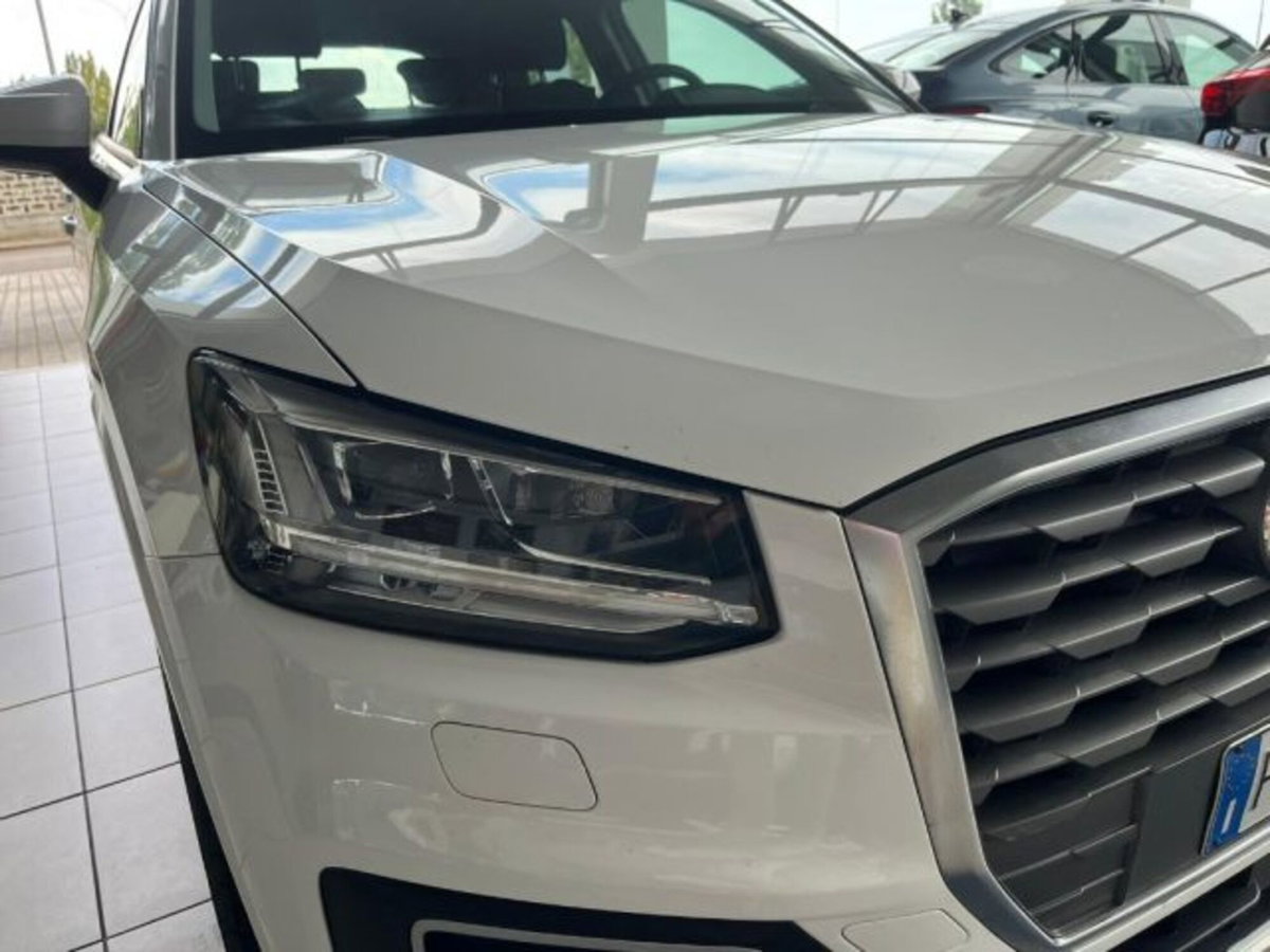 Audi Q2 Q2 1.6 TDI S tronic Design (4)