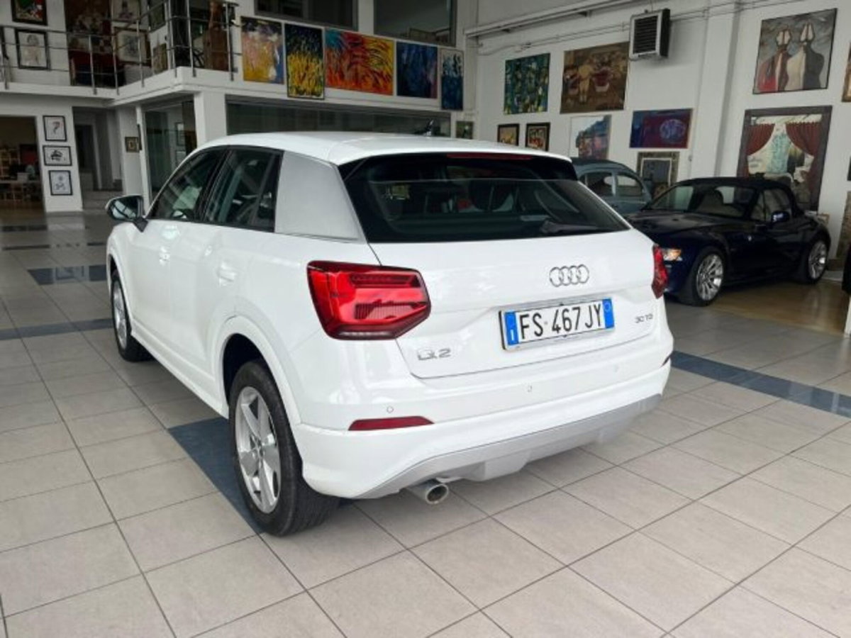 Audi Q2 Q2 1.6 TDI S tronic Design (5)