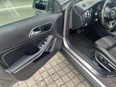 Mercedes-Benz GLA SUV 200 d Automatic 4Matic Sport (9)