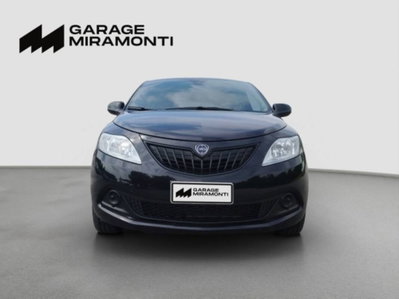 Lancia Ypsilon 1.0 FireFly 5 porte S&S Hybrid Silver Plus (2)