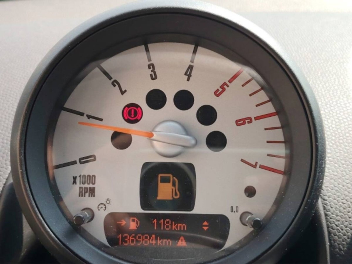 MINI Mini Countryman 1.6 Cooper D Countryman (11)