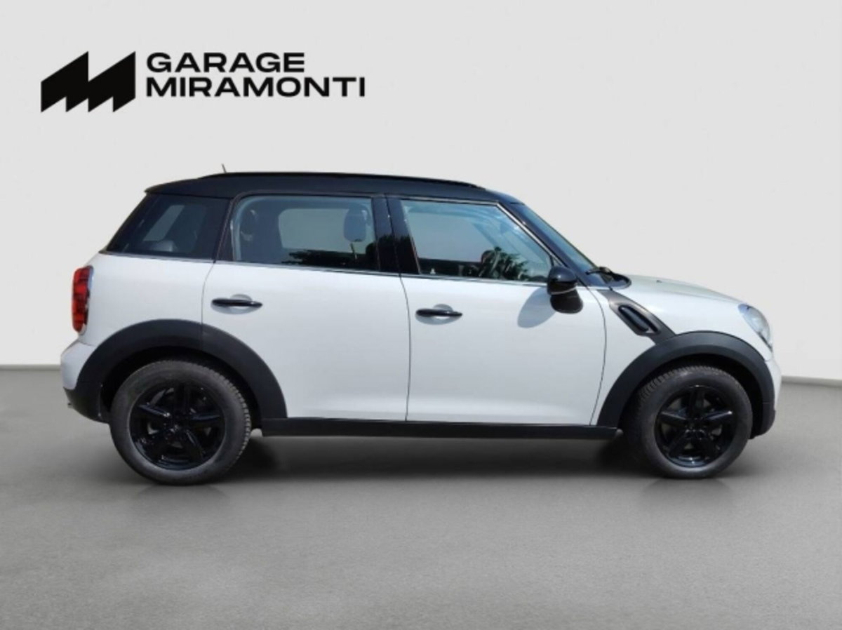 MINI Mini Countryman 1.6 Cooper D Countryman (7)