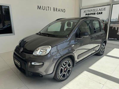 Fiat Panda 1.0 FireFly S&S Hybrid City Cross usata