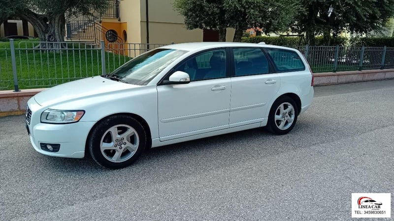 Volvo V50 D2 POLAR