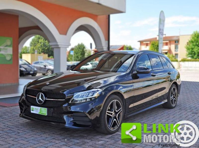 Mercedes-Benz Classe C Station Wagon 300 de Auto EQ-Power Night Edition