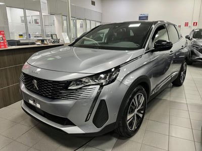 Peugeot 3008 73 kWh Allure 210cv usata