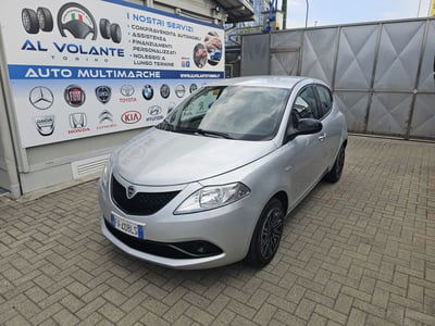 Lancia Ypsilon 1.2 69 CV 5 porte Platinum usata