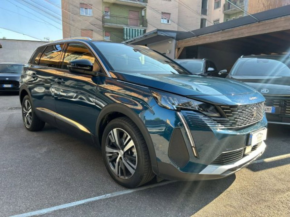 Peugeot 5008 1.5 bluehdi Allure Pack s&s 130cv eat8 (2)