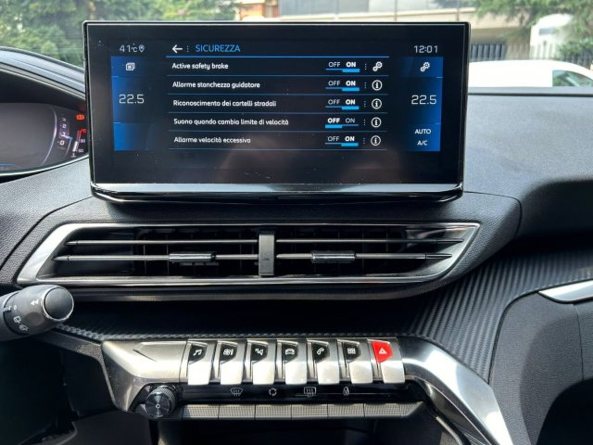 Peugeot 5008 1.5 bluehdi Allure Pack s&s 130cv eat8 (12)