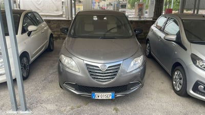 Lancia Ypsilon 1.2 69 CV 5 porte Silver usata