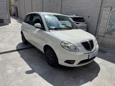 Lancia Ypsilon 1.2 Versus usata
