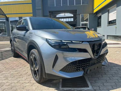 Alfa Romeo Junior 1.2 ibrida Speciale 145cv edct6 nuova