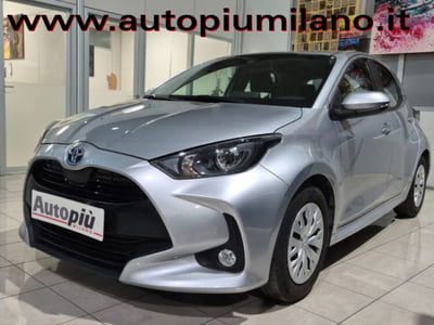 Toyota Yaris 1.5 Hybrid 5 porte Lounge usata
